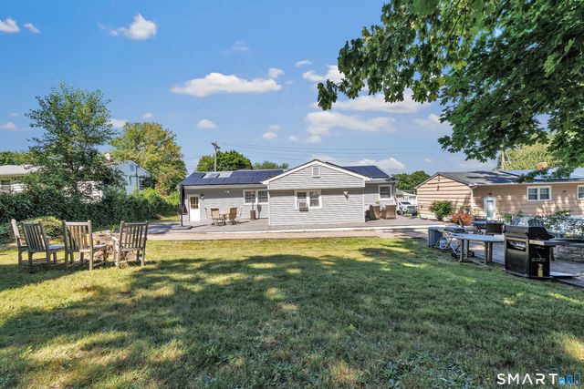 10 Nacca Road, West Haven, CT 06516