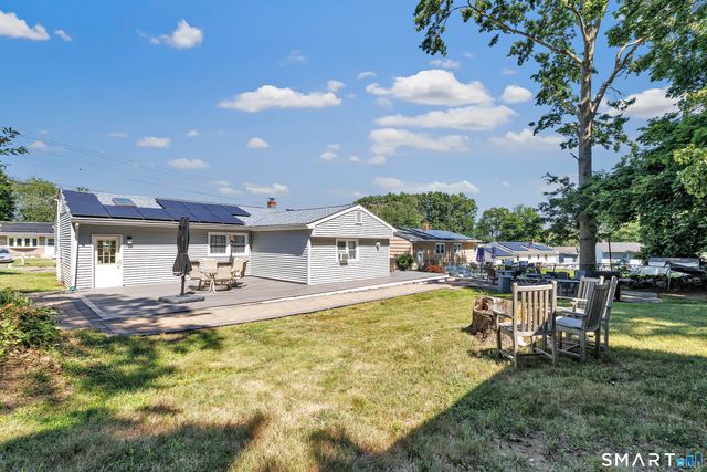 10 Nacca Road, West Haven, CT 06516