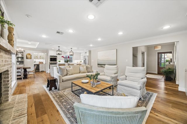 119 Gershwin Drive, Houston, TX 77079