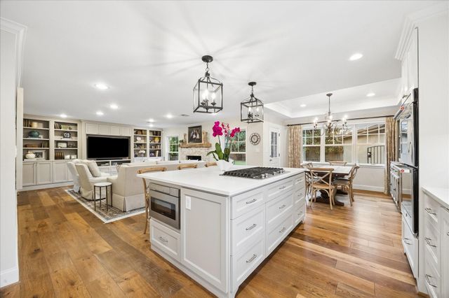 119 Gershwin Drive, Houston, TX 77079