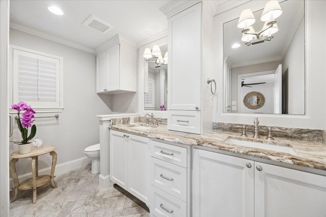 119 Gershwin Drive, Houston, TX 77079