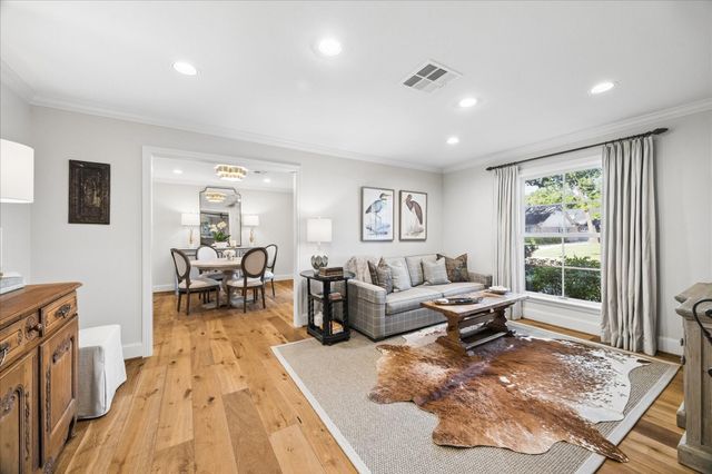 119 Gershwin Drive, Houston, TX 77079