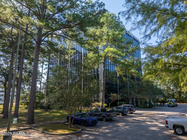 201 Rue Iberville 604, Lafayette, LA 70508