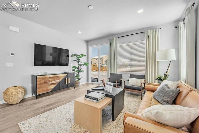 8071 School House Drive, Colorado Springs, CO 80921