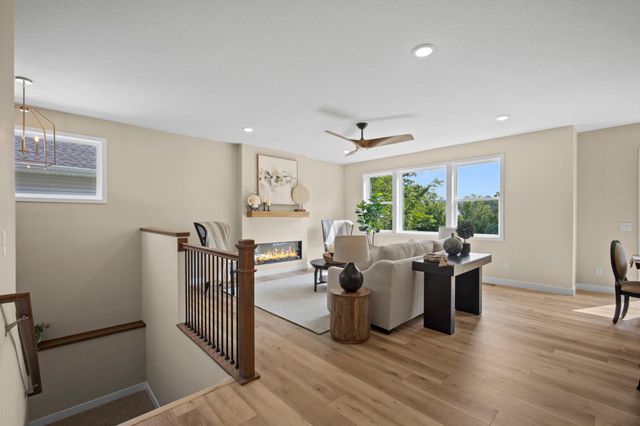 437 Sienna Drive, Watertown, MN 55388