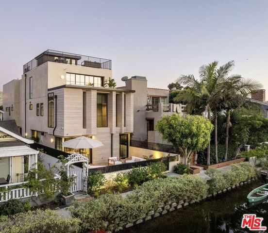 442 Sherman Canal, Venice (los Angeles), CA 90291