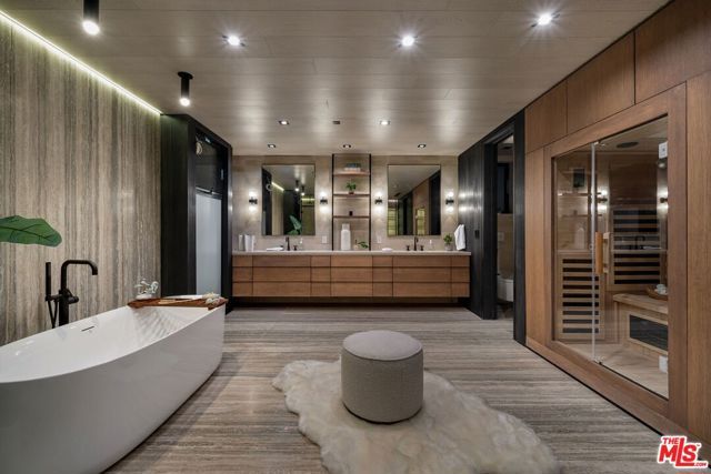 442 Sherman Canal, Venice (los Angeles), CA 90291