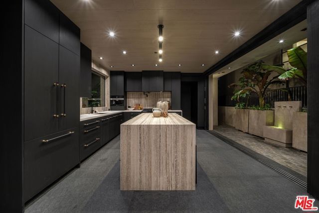 442 Sherman Canal, Venice (los Angeles), CA 90291