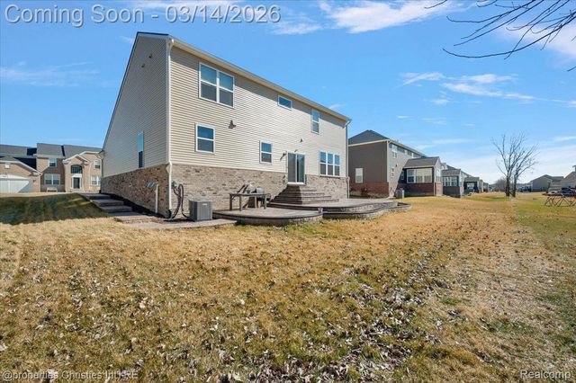 49499 Hummel Drive, Macomb Township, MI 48044