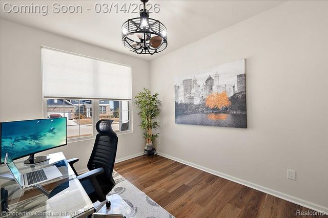 49499 Hummel Drive, Macomb Township, MI 48044