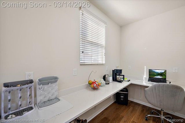 49499 Hummel Drive, Macomb Township, MI 48044