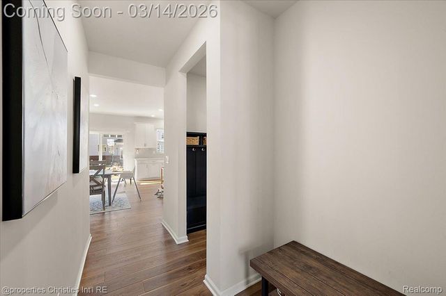 49499 Hummel Drive, Macomb Township, MI 48044