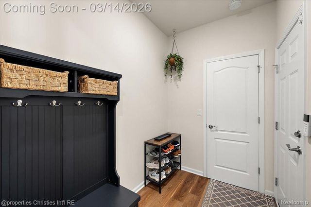 49499 Hummel Drive, Macomb Township, MI 48044