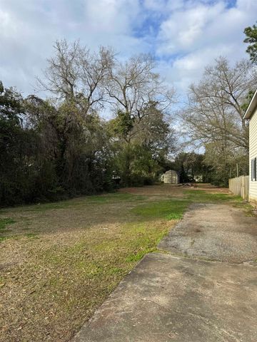 1114 Front St., Georgetown, SC 29440