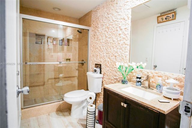 2929 E Missionwood Cir B-24, Miramar, FL 33025