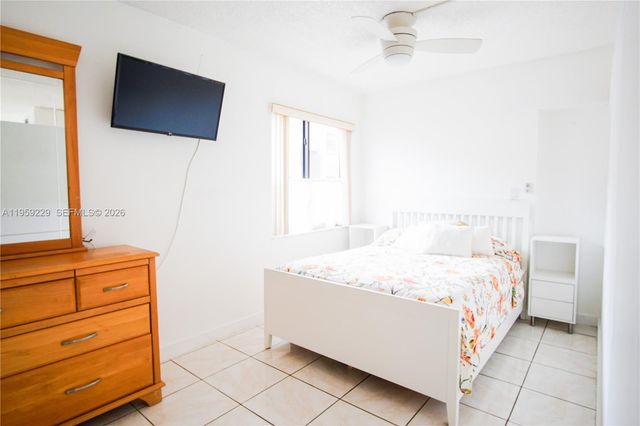 2929 E Missionwood Cir B-24, Miramar, FL 33025