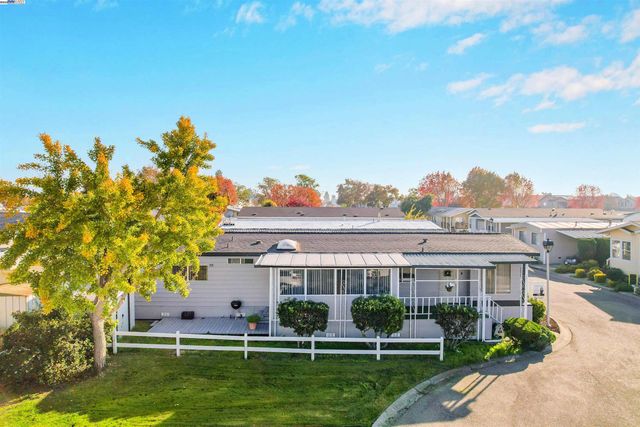 29050 S WESTMINSTER, Hayward, CA 94544