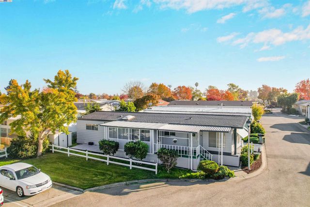 29050 S WESTMINSTER, Hayward, CA 94544