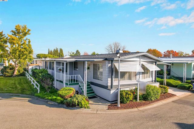 29050 S WESTMINSTER, Hayward, CA 94544