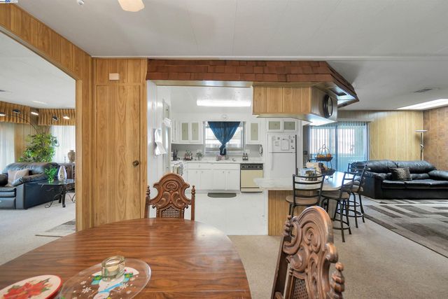 29050 S WESTMINSTER, Hayward, CA 94544