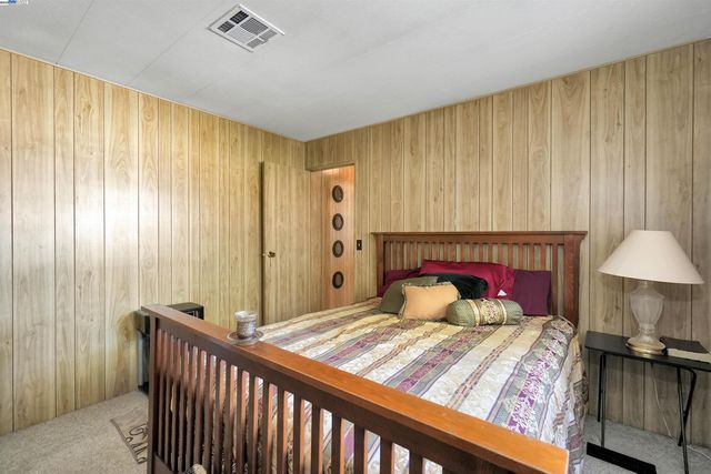 29050 S WESTMINSTER, Hayward, CA 94544