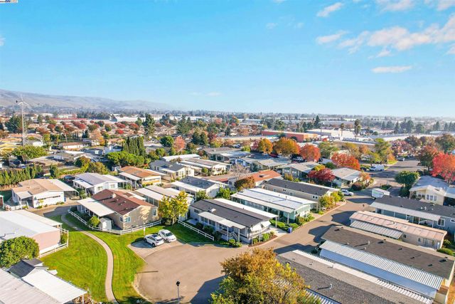 29050 S WESTMINSTER, Hayward, CA 94544