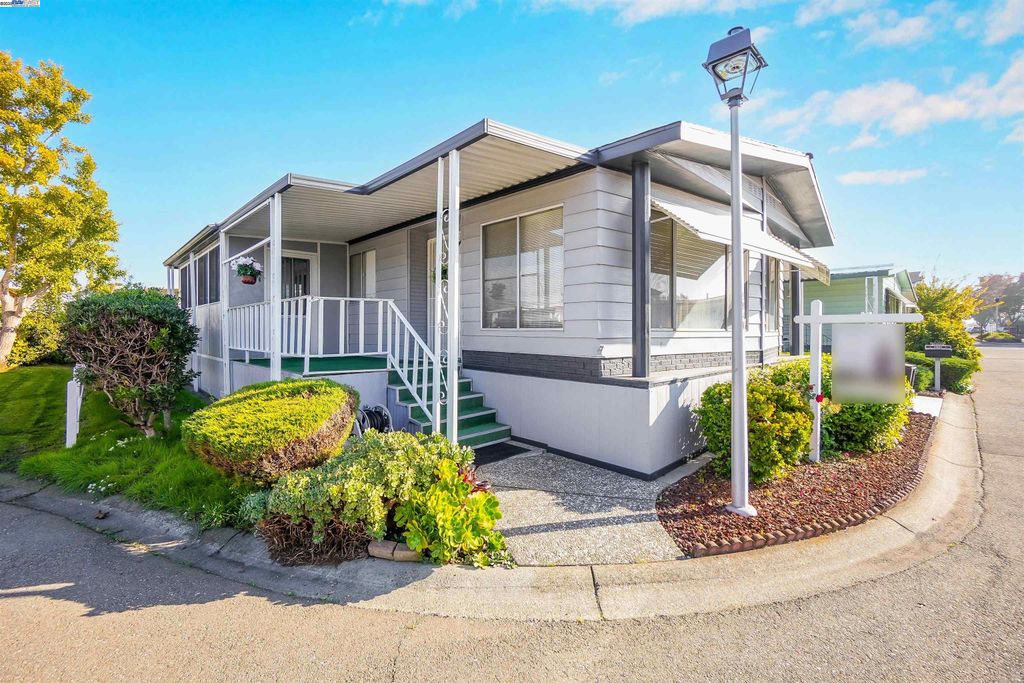 29050 S WESTMINSTER, Hayward, CA 94544