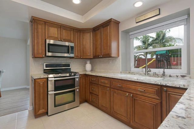 1684 Charlie Horse Way, Oceanside, CA 92057