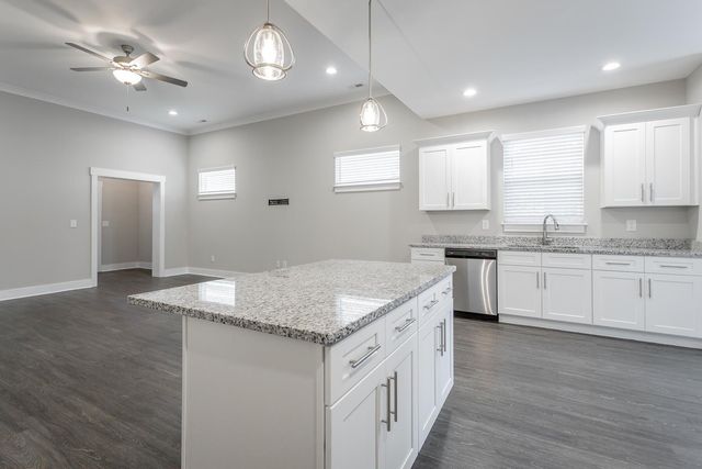 8205 Double Eagle Court, Ooltewah, TN 37363