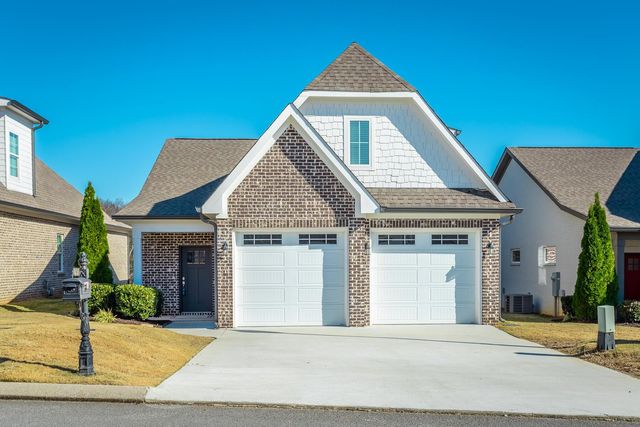 8205 Double Eagle Court, Ooltewah, TN 37363