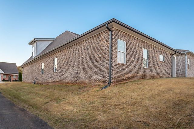 8205 Double Eagle Court, Ooltewah, TN 37363