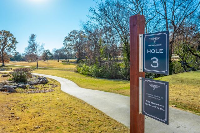 8205 Double Eagle Court, Ooltewah, TN 37363