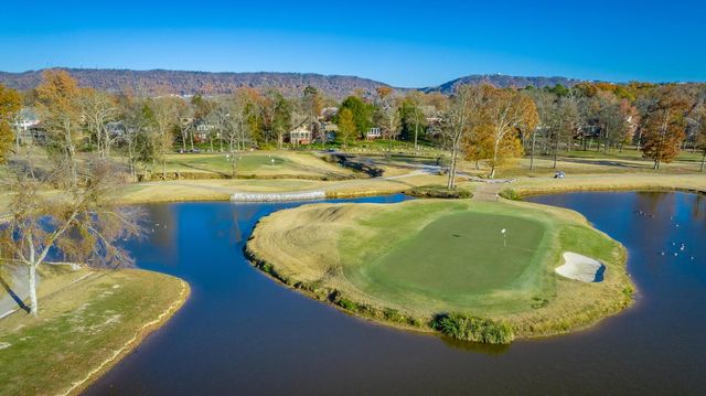 8205 Double Eagle Court, Ooltewah, TN 37363