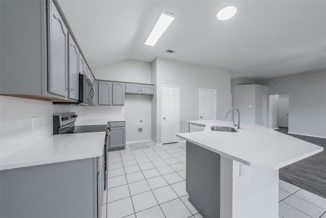 602 Joy Lane, Mansfield, TX 76063