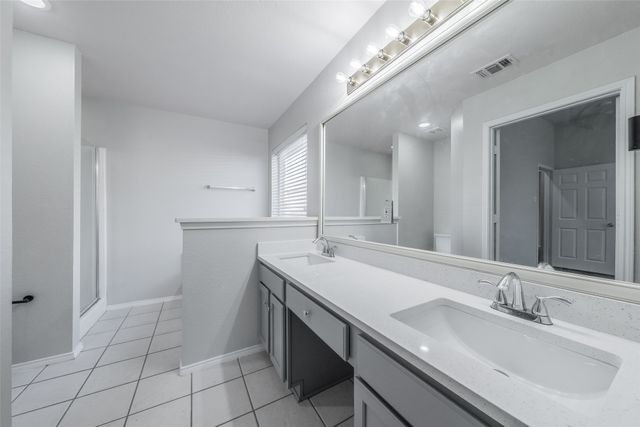 602 Joy Lane, Mansfield, TX 76063