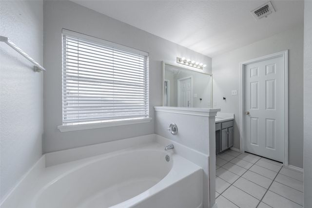 602 Joy Lane, Mansfield, TX 76063