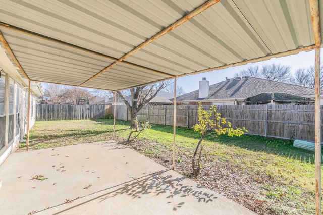 602 Joy Lane, Mansfield, TX 76063