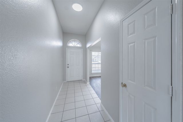 602 Joy Lane, Mansfield, TX 76063