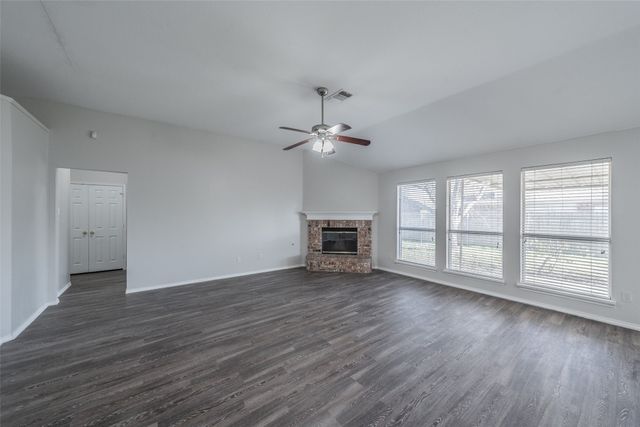 602 Joy Lane, Mansfield, TX 76063