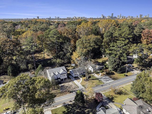 1116 Shepherds NE Lane, Atlanta, GA 30324