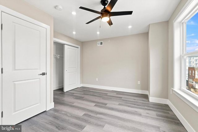 2727 E THOMPSON ST, Philadelphia, PA 19134