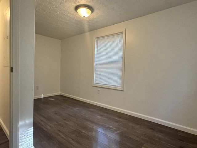 1206 Eureka Boulevard, Columbus, OH 43223