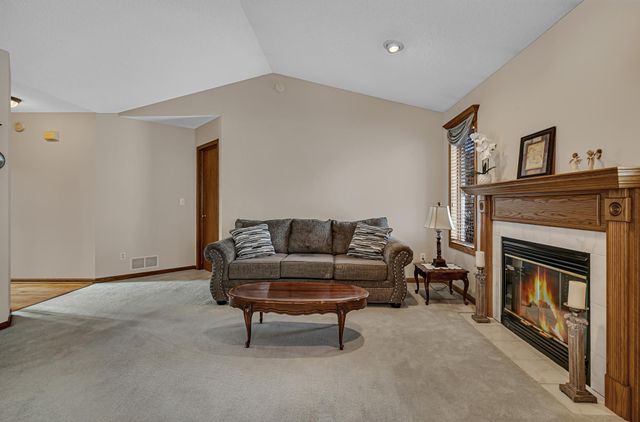 123 Willow Creek Drive, Waite Park, MN 56387