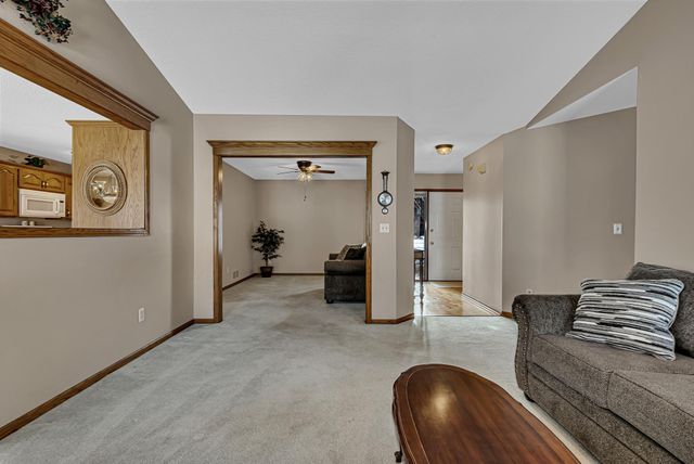 123 Willow Creek Drive, Waite Park, MN 56387