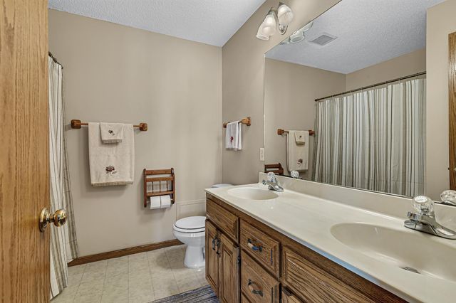 123 Willow Creek Drive, Waite Park, MN 56387