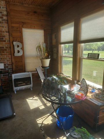 224 County Road 290, Collinsville, TX 76233