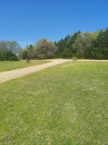 224 County Road 290, Collinsville, TX 76233