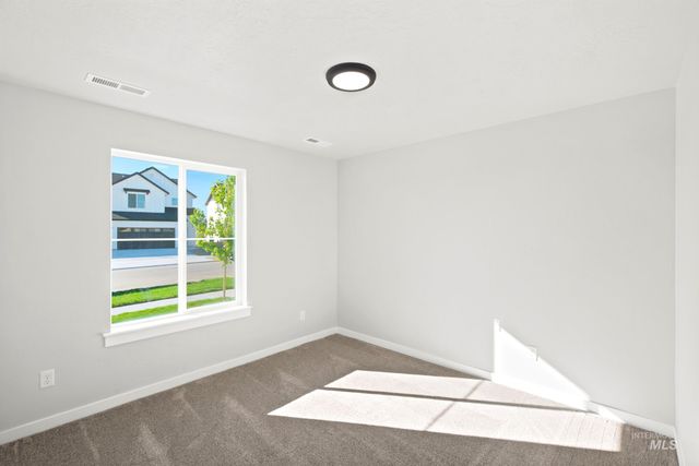 5005 S Bleachfield Ave, Meridian, ID 83642