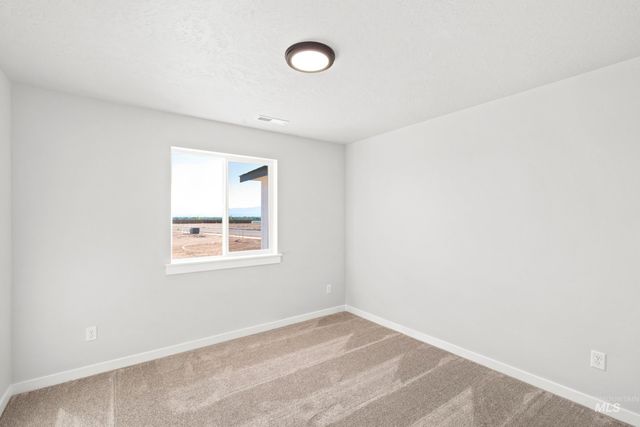 5005 S Bleachfield Ave, Meridian, ID 83642