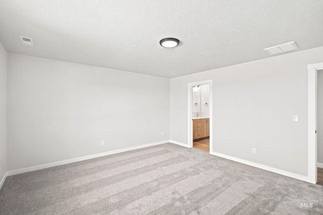 5005 S Bleachfield Ave, Meridian, ID 83642